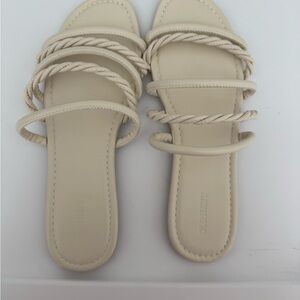 Old Navy Cream Slide Sandals Minimalist Design